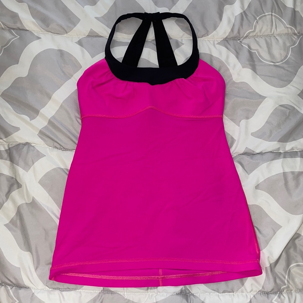 Lululemon workout top